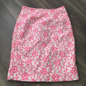 Lilly Pulitzer Pink And White Floral Skirt Size 0